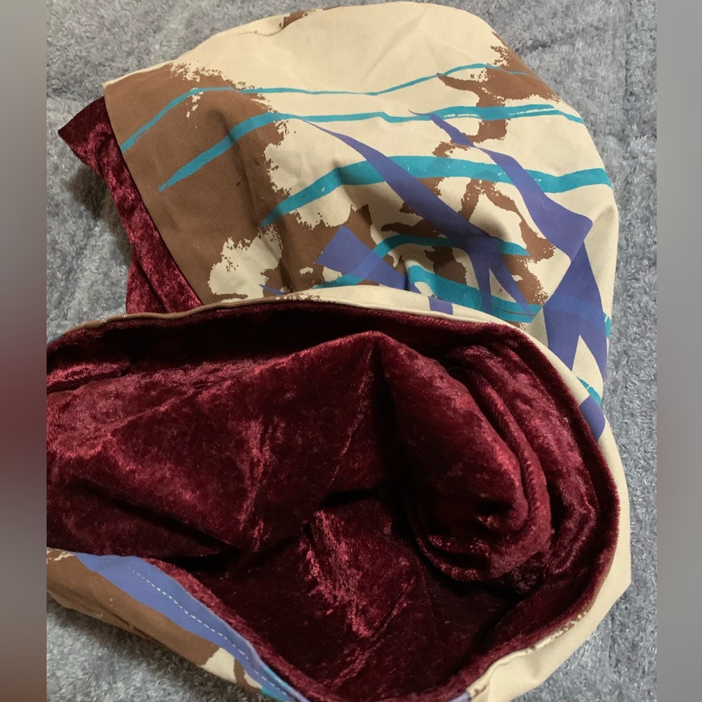 Handmade Hat - Picture 4 of 5